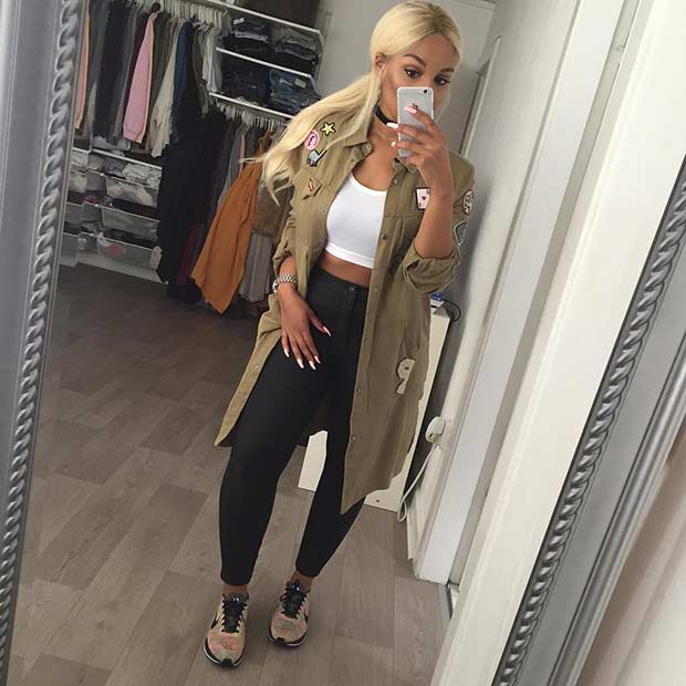 Crop Top High Waisted Jeans Casual Outfit 